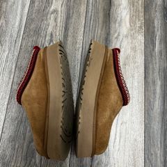 Uggs Tazz platform