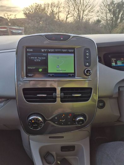 Renault Zoe Signature Nav