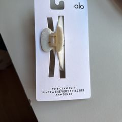 Alo yoga 90's Claw clip