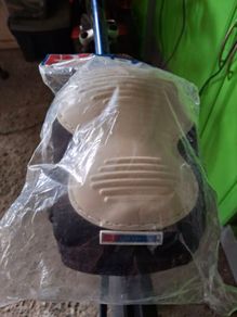 Knee pads