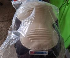 Knee pads