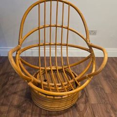 Rotating swivel rattan chair