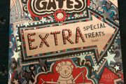 Tom Gates extra special treats