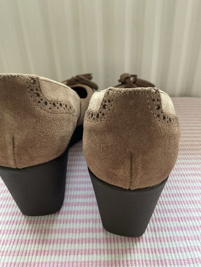 wedge suede shoes size 39 loafer inspired Spanish brand