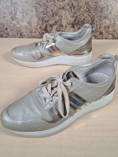 womens NERO GIARDINI  trainers runners shoes Size UK 7 EU 40