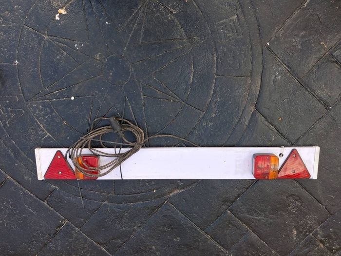 trailer light bar
