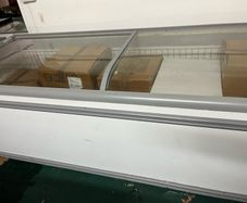 Chest freezers