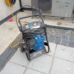 petrol power with brand new pump & lance