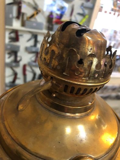 1800 s Vintage Oil Brass Lamp