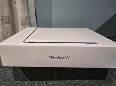 Macbook Air Box
