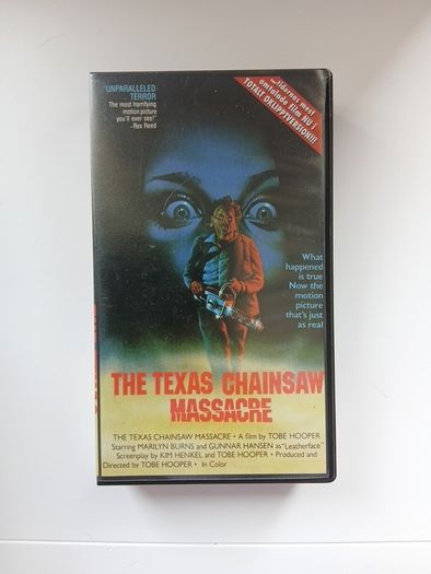 The Texas Chainsaw Massacre 1974 Film. English With Subtitles (Rare Scope Version) Letterbox Black Bars.