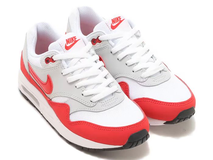 Nike Air Max 1 University Red UK Kids 4.5 Brand New and Unworn