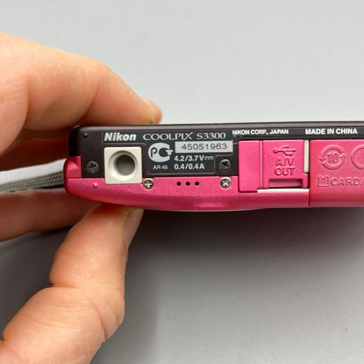 Nikon Coolpix S3300 16.0MP Compact Digital Camera Pink Tested Full Kit