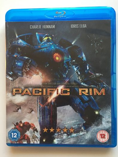 Pacific Rim (Guillermo del Toro Film ) [2013] Charlie Hunnam, Idris Elba, Rinko Kikuchi, Charlie Day, Robert Kazinsky, Max Martini & Ron Perlman [2xBlu-ray Movie]