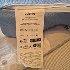 Brand new Derila pillows with cooling cases