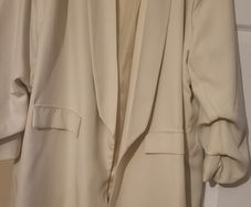 Vream bege ladies blazer  bnwt