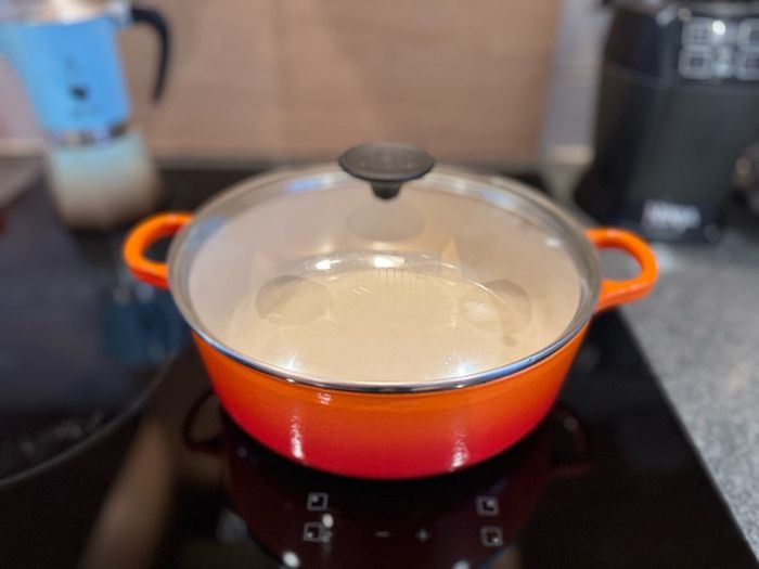 Le Creuset Cast Iron 24cm