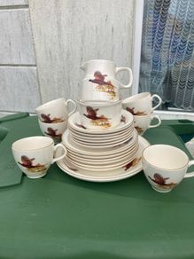 Carrigaline teaset free postage
