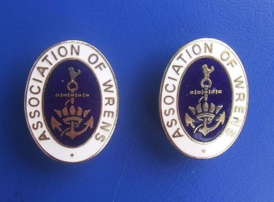 ASSOCIATION OF WRENS (Royal Navy) - vintage Womens Royal Naval Service membership badges (1970s / 1980s) - 7 Euro each or 10 Euro the pair.