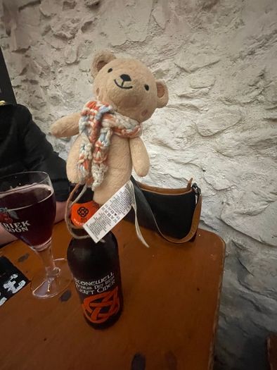 brown teddy bear