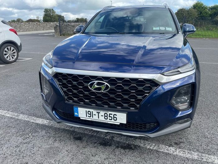 Hyundai Santa Fe 2WD Executive Plus 5DR