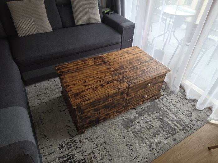 Coffe table with storage