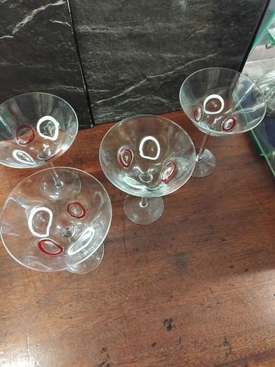 4 Delpihi Martini Glasses
