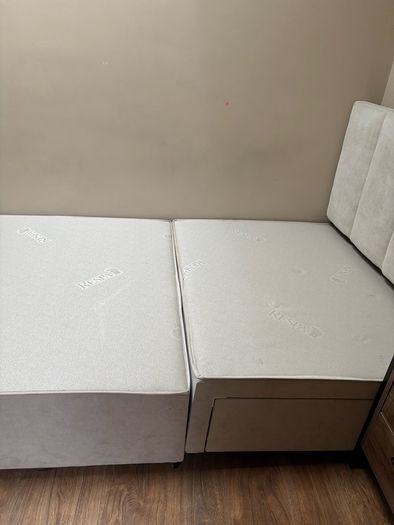 4ft Divan bed base & Headboard