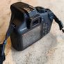 Canon 1300D + New battery Image 4