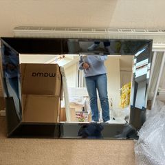Large bevelled mirror