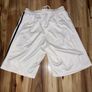 Adidas shorts Image 4