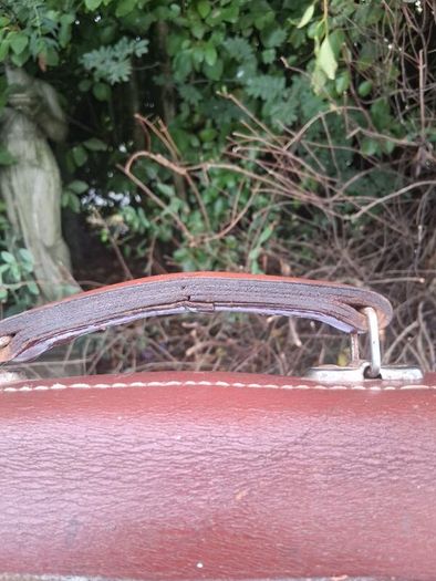 Stunning Hand Made Mid Century Irish Leather Satchel