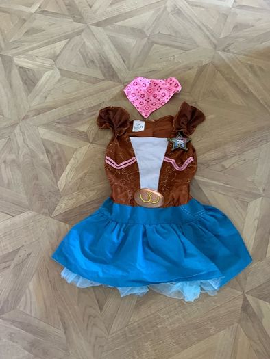 Halloween Costumes