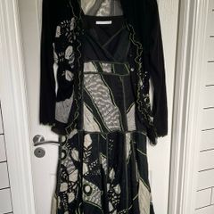 RRP 350 French Designer Didier Parakian 2 piece black dress and cardigan