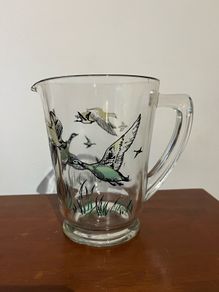 Glass jug