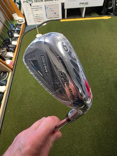 Brand New Taylormade Sim2 Max Irons