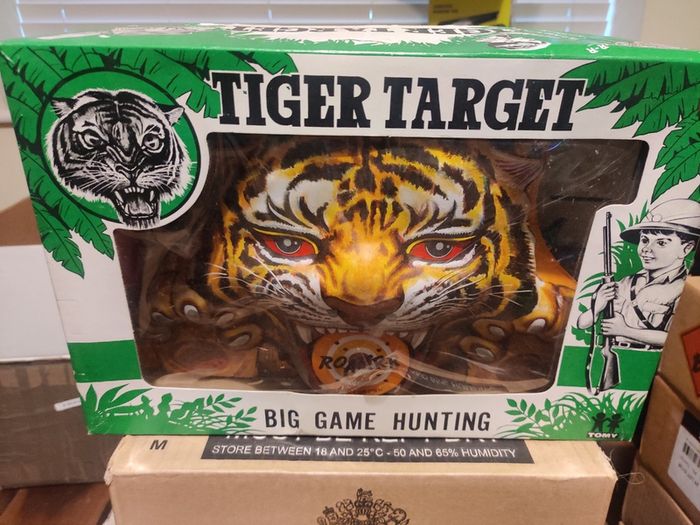Tomy Tiger Target + Corgi Lightning Luke