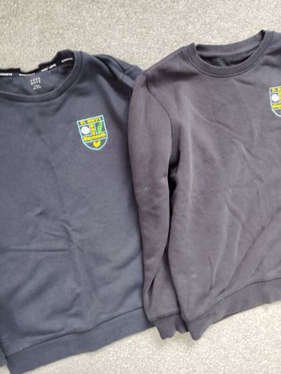 Maynooth boys school jumper.age 9/10