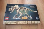 LEGO Jurassic World 77985 Dinosaur Fossils: Triceratops