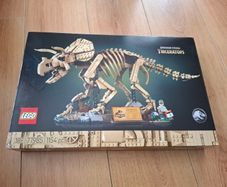 LEGO Jurassic World 77985 Dinosaur Fossils: Triceratops