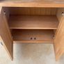 display cabinet / bookcase with a lower cupboard. Image 5