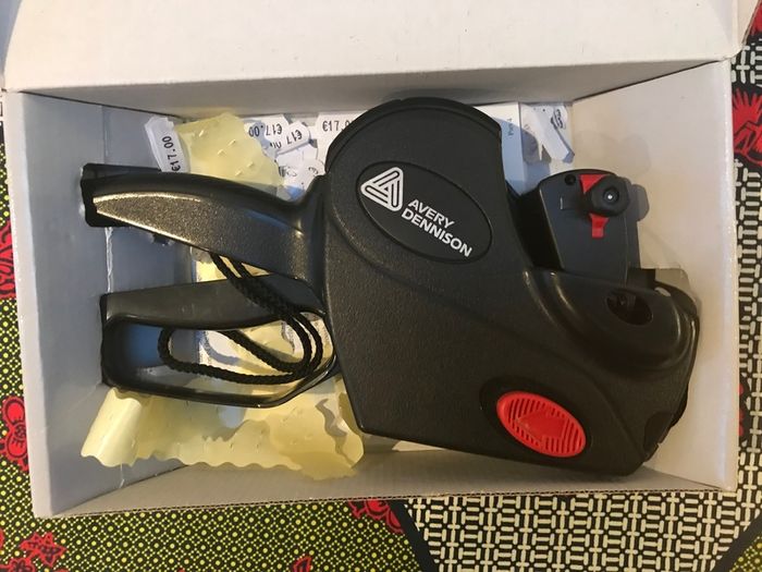 Price gun