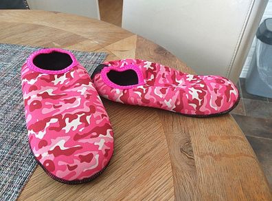 swim shoes