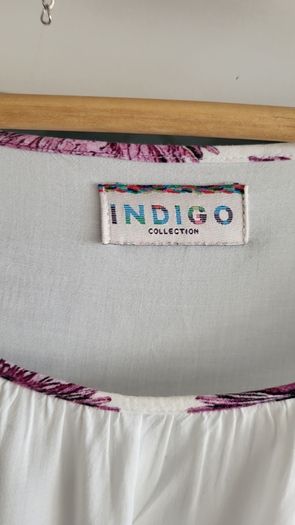M&S INDIGO floral top Sz 8 ( Fit 8-10UK)