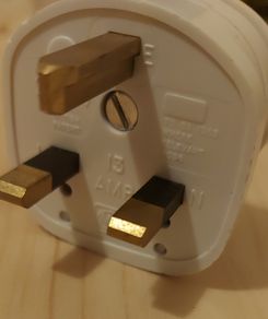 Pack of 3 x T-Bar Uk/Irish plug Connector Type