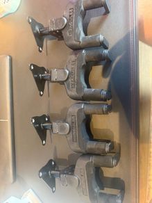 Hercules Guitar wall mount x4