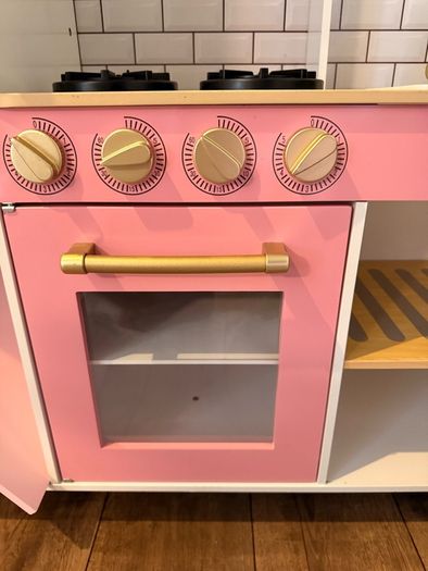 toy kitchen