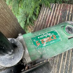 Hitachi G23SC2 230mm Angle Grinder & transformer