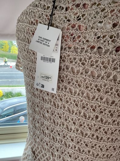 Bnwt Zara beige crochet maxi dress large