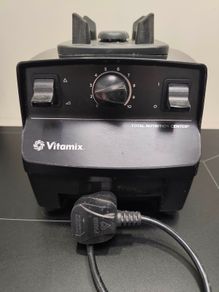 Vitamix base